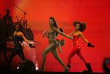 th_59679_Beyonce_performing_in_Zagreb2_Croatia_-4_122_180lo.jpg