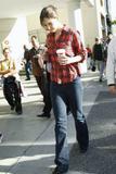 th_37644_celebrity-paradise.com-The_Elder-Katie_Holmes_2009-12-23_-_out_shopping_in_Beverly_Hills_380_122_33lo.jpg