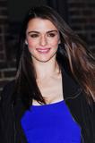 th_10456_Rachel_Weisz_Lettermans_Show_NYC_091209_065_122_50lo.jpg