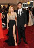 th_68320_DianeKruger_AlexanderMcQueen_SavageBeautyCostumeInstituteGala_MetropolitanMuseum_NYC_020511_024_122_8lo.jpg