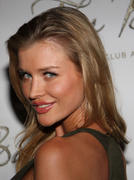 th_601678678_joanna_sundaynightparty_ccbe_1_122_80lo.jpg