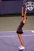 http://img226.imagevenue.com/loc502/th_049274464_TLFANMariaSharapova37_122_502lo.jpg