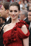 http://img226.imagevenue.com/loc52/th_97746_Celebutopia-Anne_Hathaway-80th_Annual_Academy_Awards_Arrivals-04_122_52lo.jpg