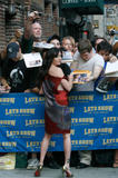 http://img226.imagevenue.com/loc528/th_93952_Celebutopia-Shannen_Doherty_visits_the_Late_Show_with_David_Letterman-08_122_528lo.jpg
