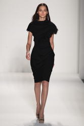 http://img226.imagevenue.com/loc77/th_530408411_Tadashi_Shoji_FW11_12_T93_005_122_77lo.jpg